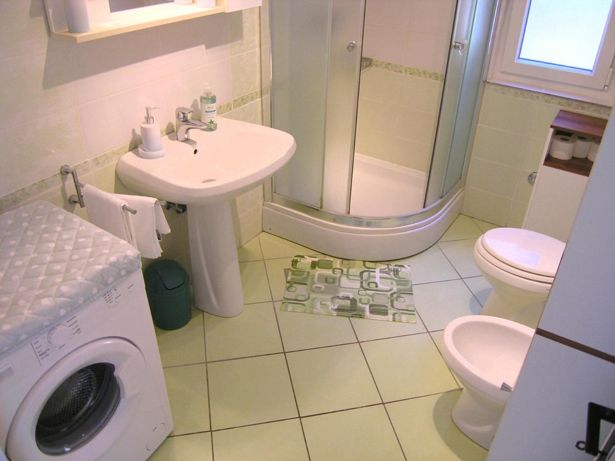 Apartman Samblic クルク エクステリア 写真